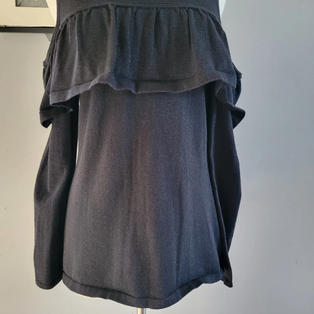 Lilly Pulitzer Burke Onyx Metallic Pullover Cold Shoulder Ruffle Sweater Black M - Picture 5 of 10